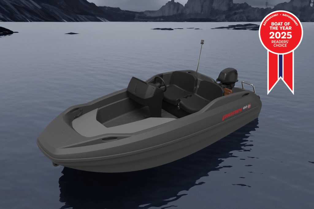 2025-boat-of-the-year-pioner-GO-grey (1)