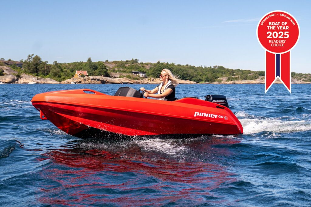 2025-boat-of-the-year-pioner-GO-red