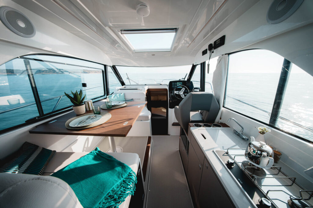 241105_MxHpics_Beneteau_A_0847