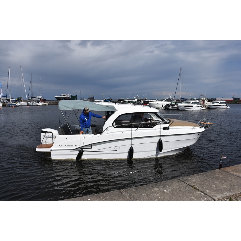 ANTARES 8 VERSION CRUISING (7)