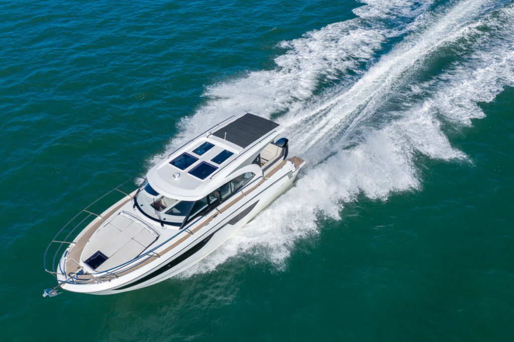 Bénéteau Antares 11