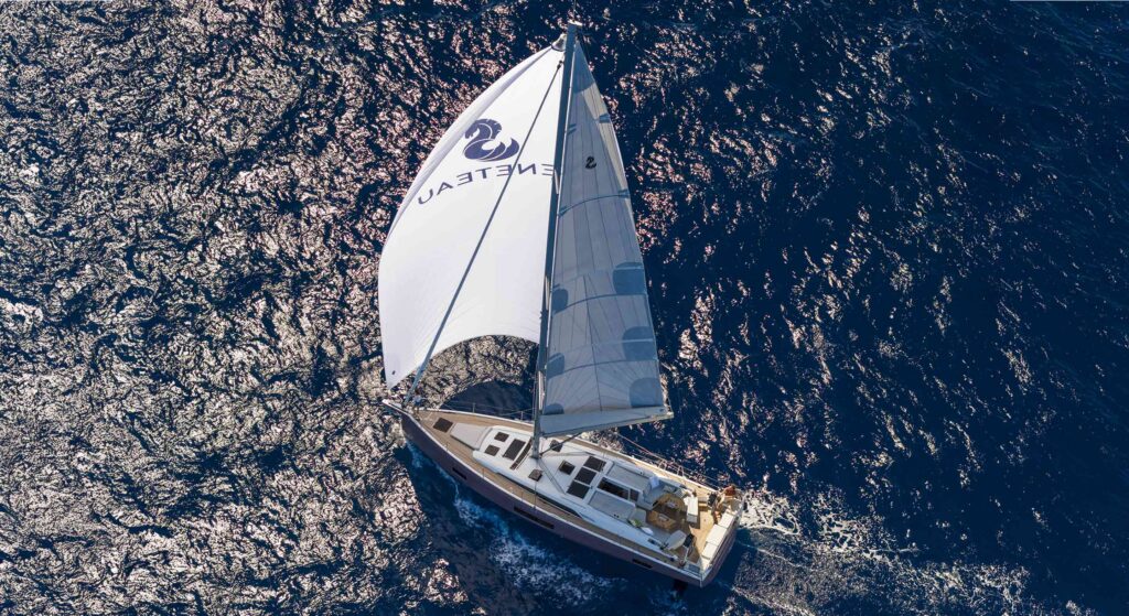 oceanis-52-exterior-3
