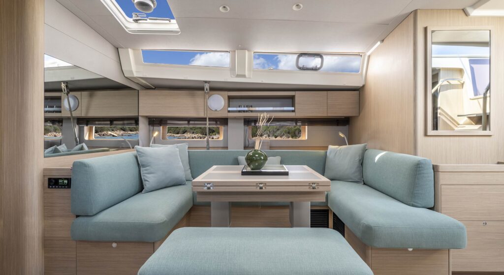 oceanis-52-interior-3