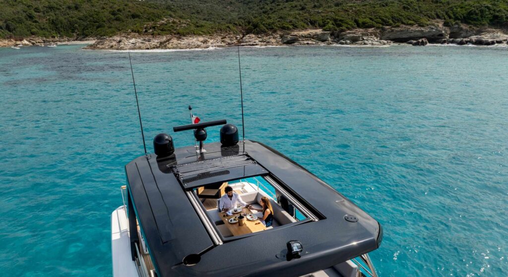 grand-trawler-63-exterior-design-10