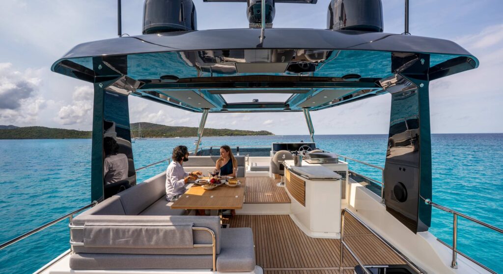 grand-trawler-63-exterior-design-23