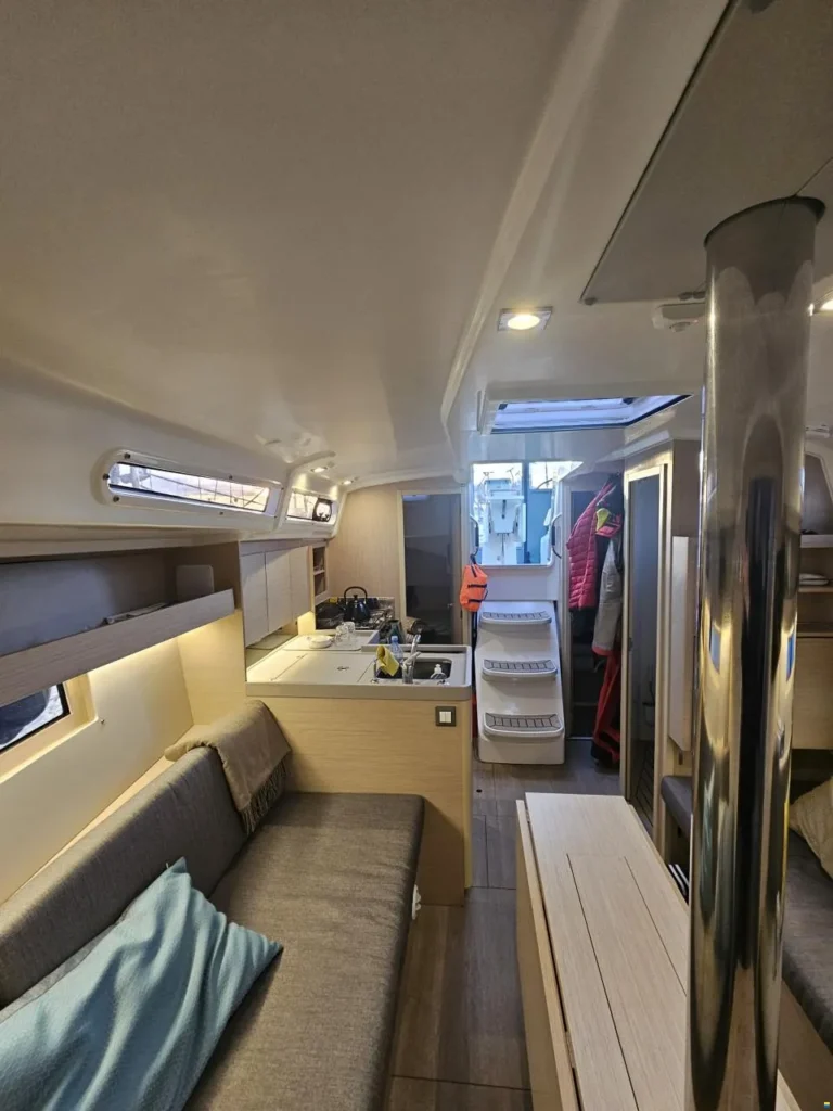 Beneteau Susanna (10)