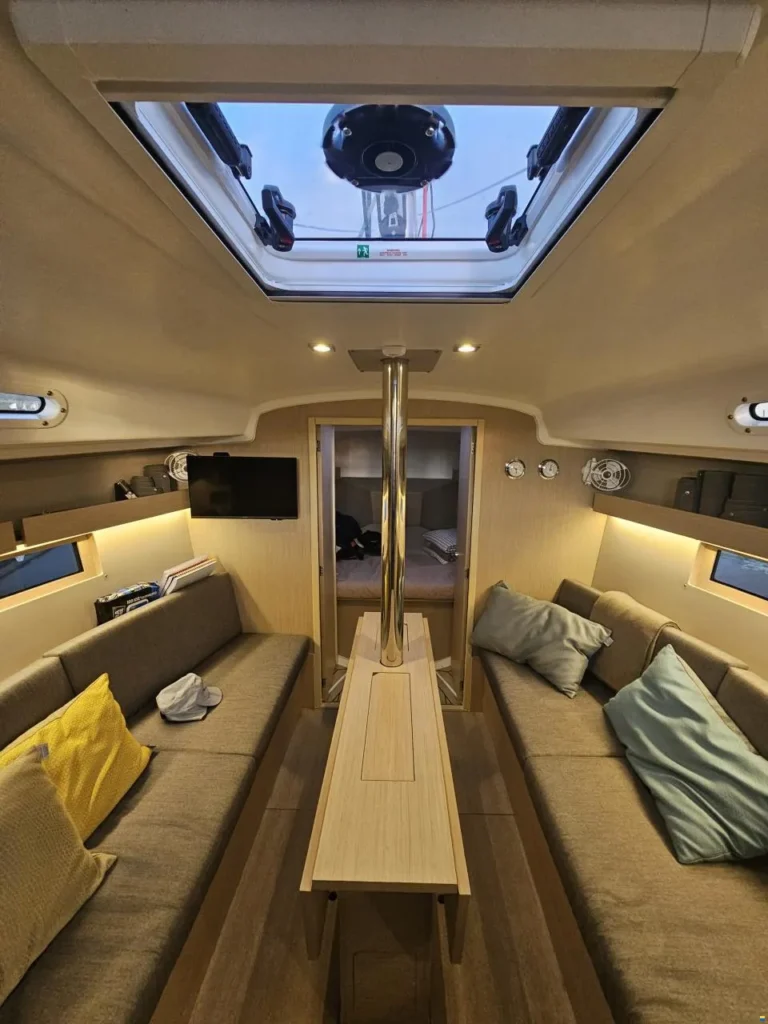 Beneteau Susanna (11)