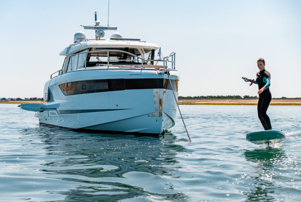 WELLCRAFT-44-EXPLORER_IMAGE_EXT_LIFESTYLE_FRANCE (5)