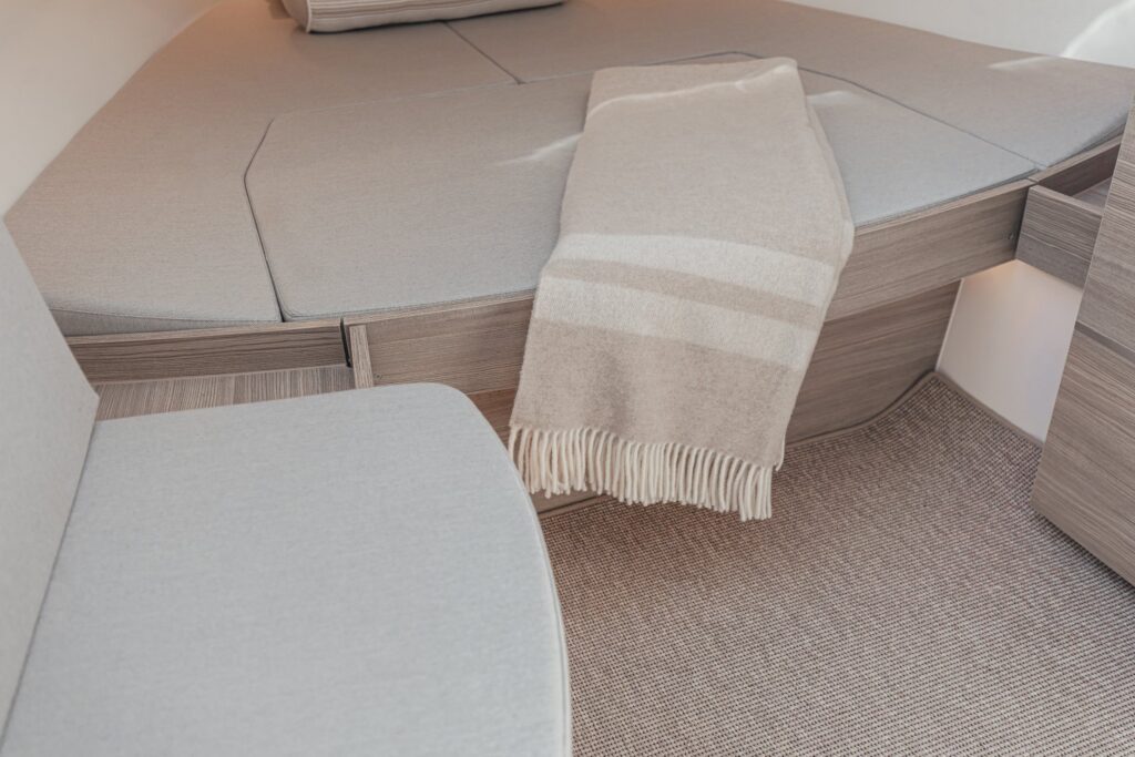 SX340GTWA_INTERIOR_4F1A2612_web