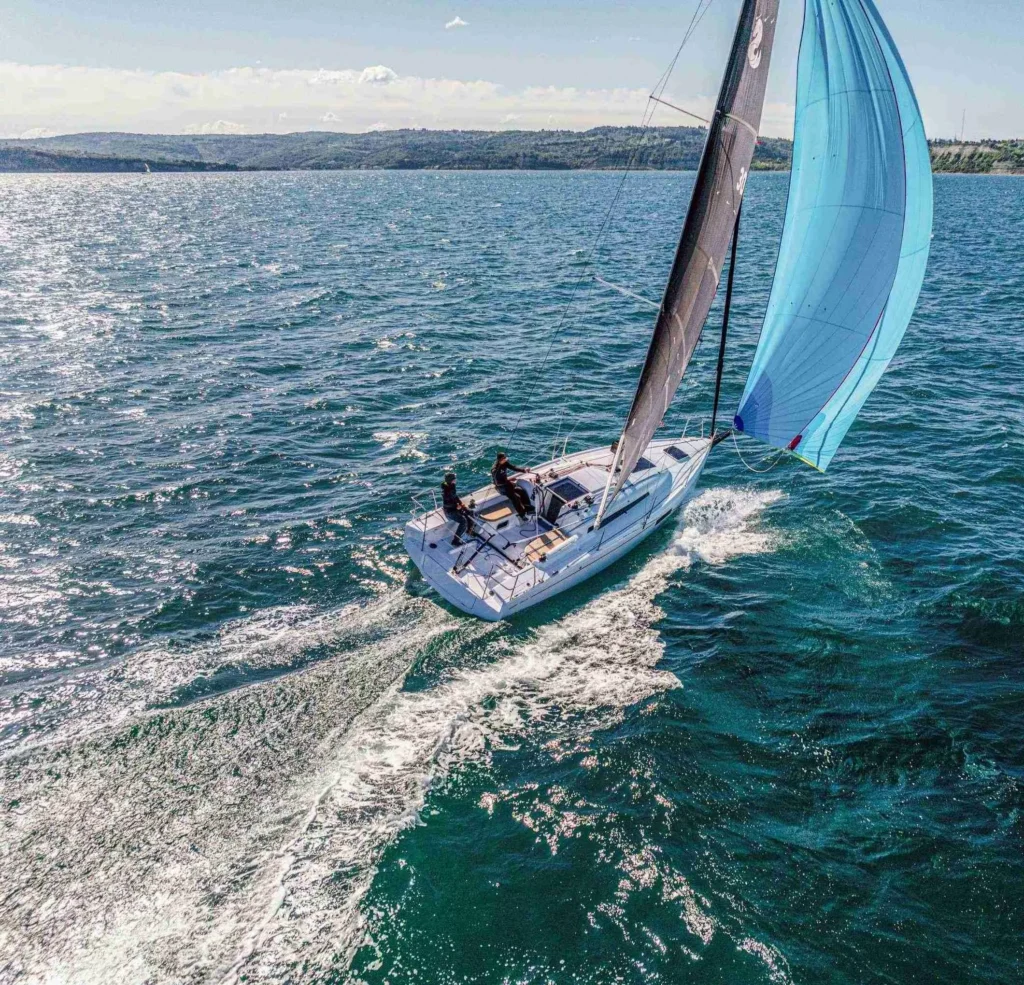illu first 30 cruiser 2026 01.jpg
