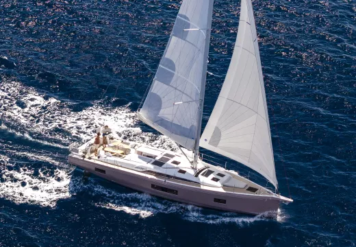 oceanis 52 thumbnail.jpg